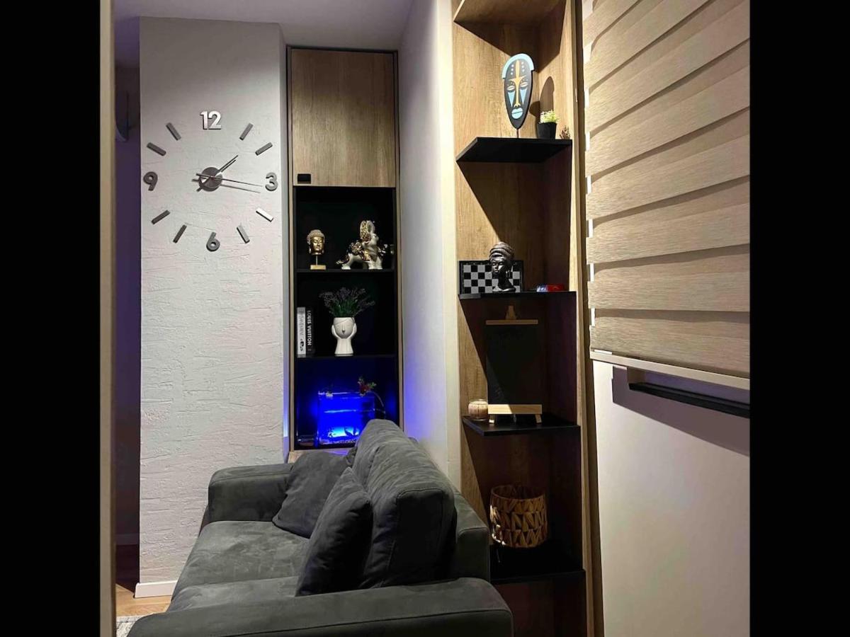 3D Apartament / Tirana City Center ภายนอก รูปภาพ